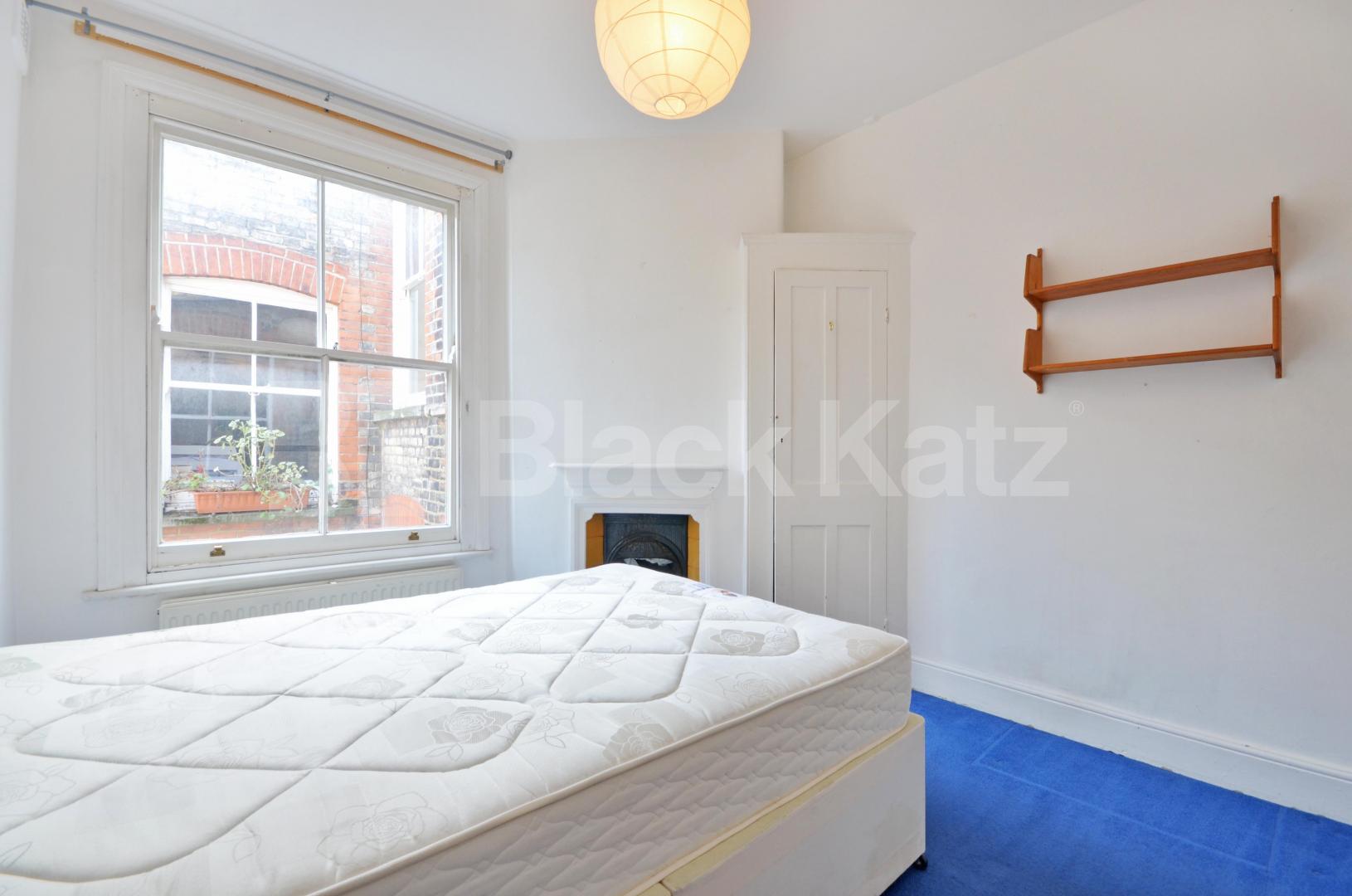 			Large Property !, 2 Bedroom, 1 bath, 1 reception Flat			 Fortis Green Road, Muswell Hill